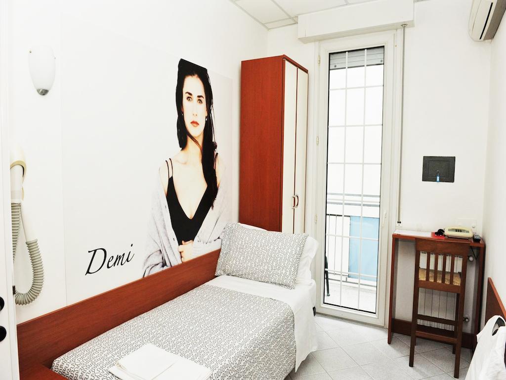 Hotel Lady Rimini Zewnętrze zdjęcie